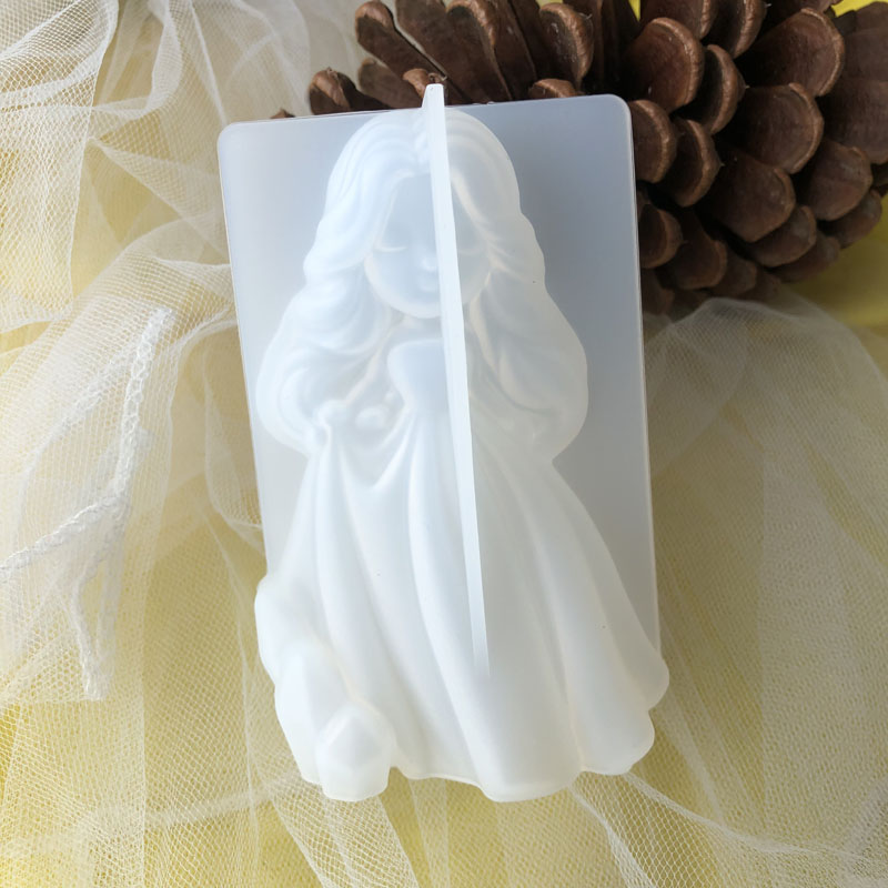 Soap Making Formula - 3D Cute Princess Silicone Candle Mould